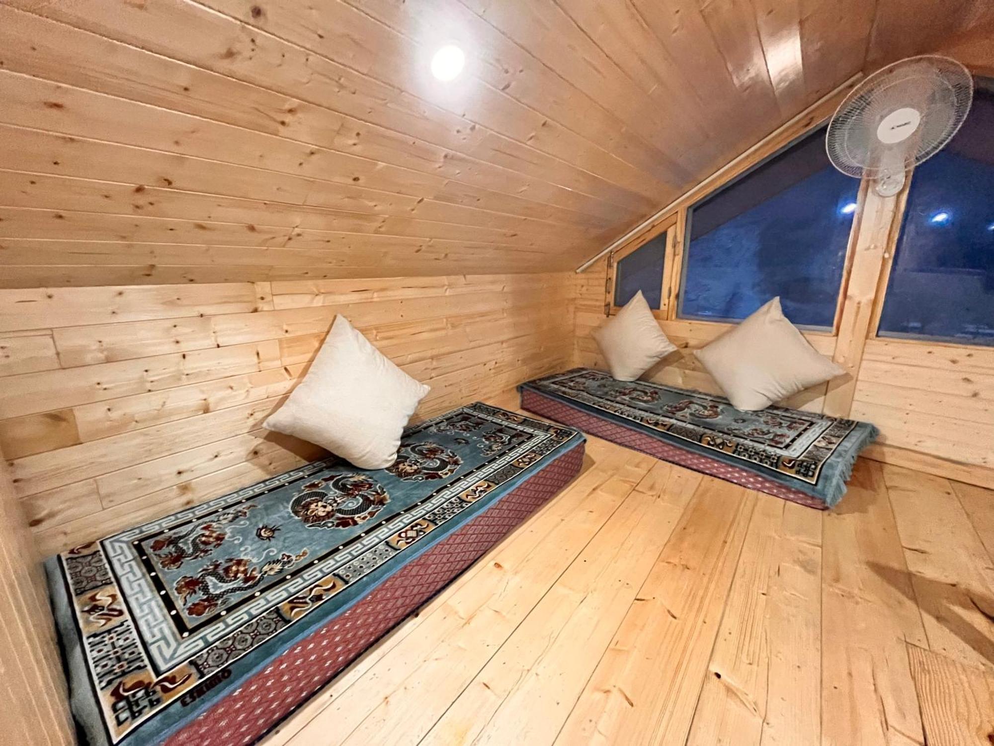 Himalayan Fort Resort, Manali - ! Riverside Property !! Big Lawn With Bonfire !! Best Selling !! Scenic River & Mountais View !! Big Parking !! Luxury Balcony Rooms !! Playing Zone !! Property Of The Year ! M 98160-43600 מראה חיצוני תמונה